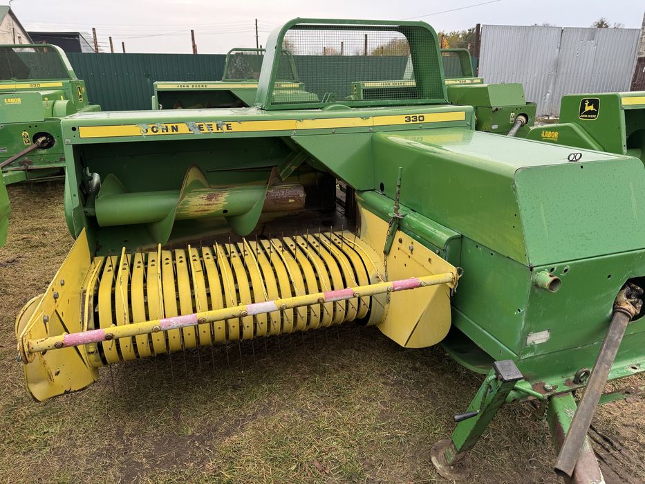 Тюковий Прес підбирач John Deere 330 (як 339, Welger,Sipma,Famarol)