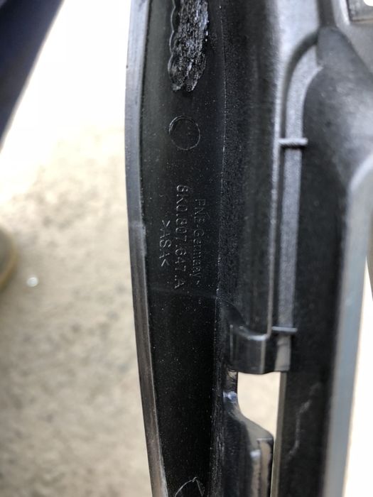 Нижня решітка переднього бампера Audi A4 B8  S-line 8K0807647A решетка