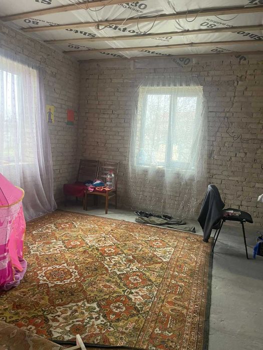 Будинок у Любимівці: 115 м², 12,5 сот, асфальтований під’їзд.