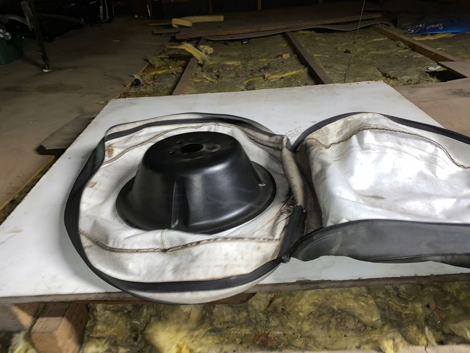 Pokrowiec na koło zapasowe Toyota Rav4 III