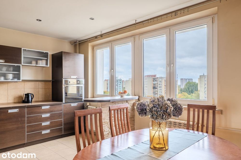 REZERWACJA 3 pokoje | Stegny | Osiedle w parku | widok na Warszawę