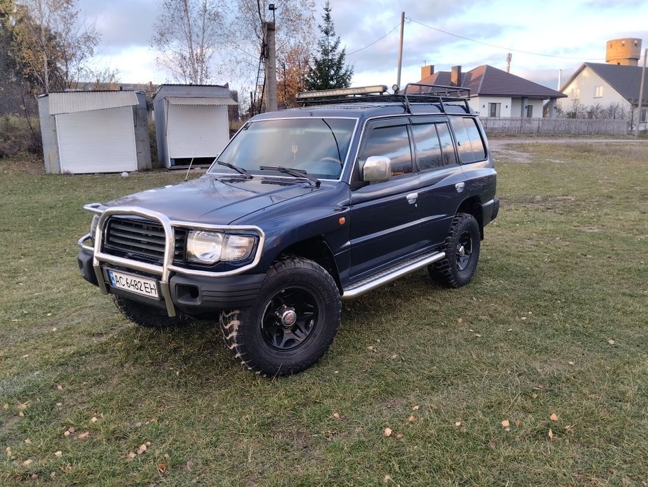 Продам мітсубісі педжеро.