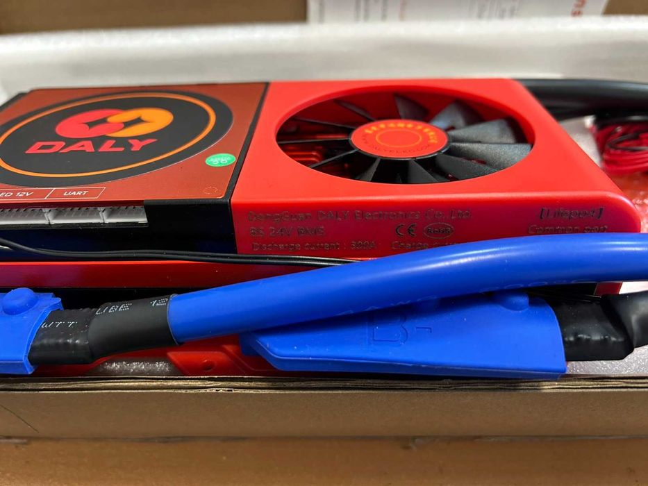 BMS Daly 8s 24V 300A +Bluetooth, балансир