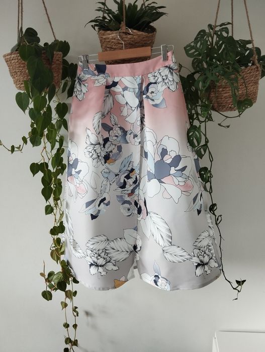 Spódnica koktajlowa, na święta, midi, letnia, kloszowana, pastelowa, w