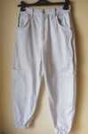 Białe bawełniane jeansy ,jogger , wysoki stan, Bershka,rozmiar M
