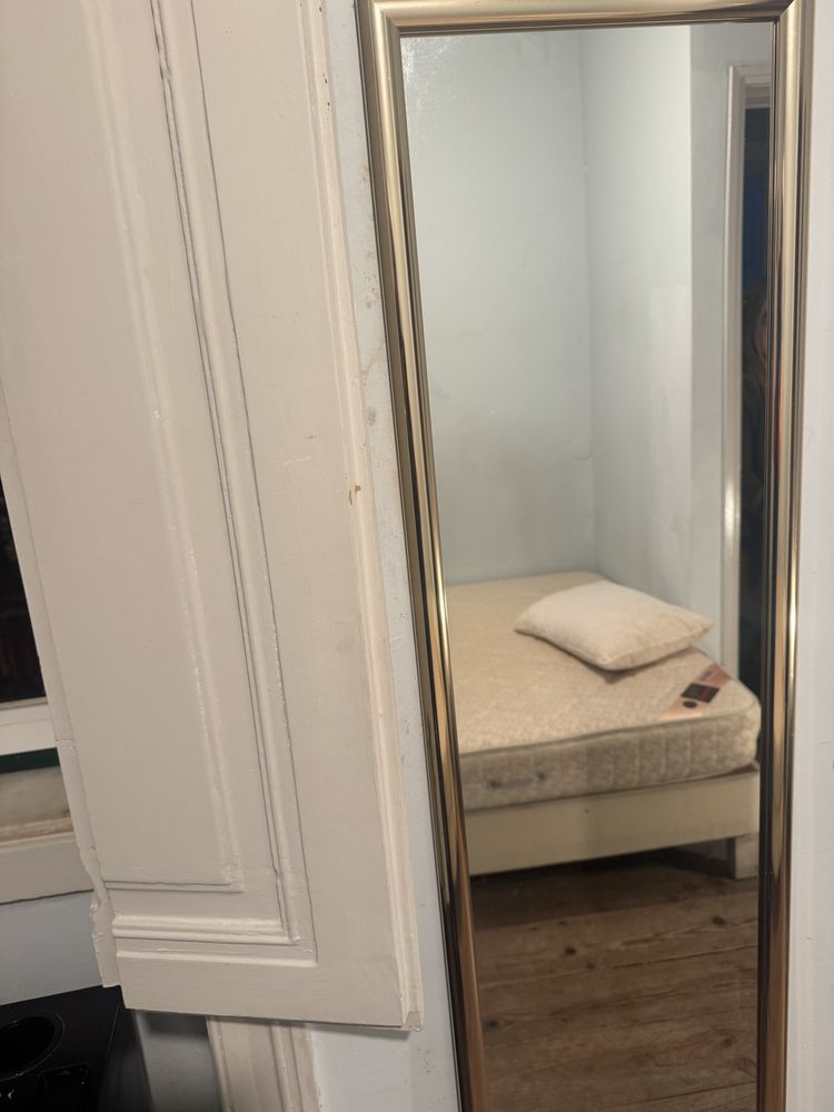 Quarto para arrendar Rooms to rent
