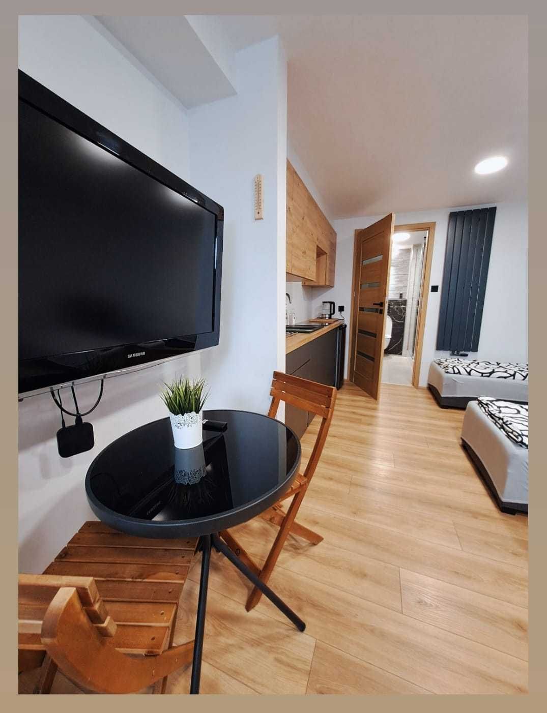 Apartament typu studio dla 4 OSÓB kwatery pracownicze noclegi Płock