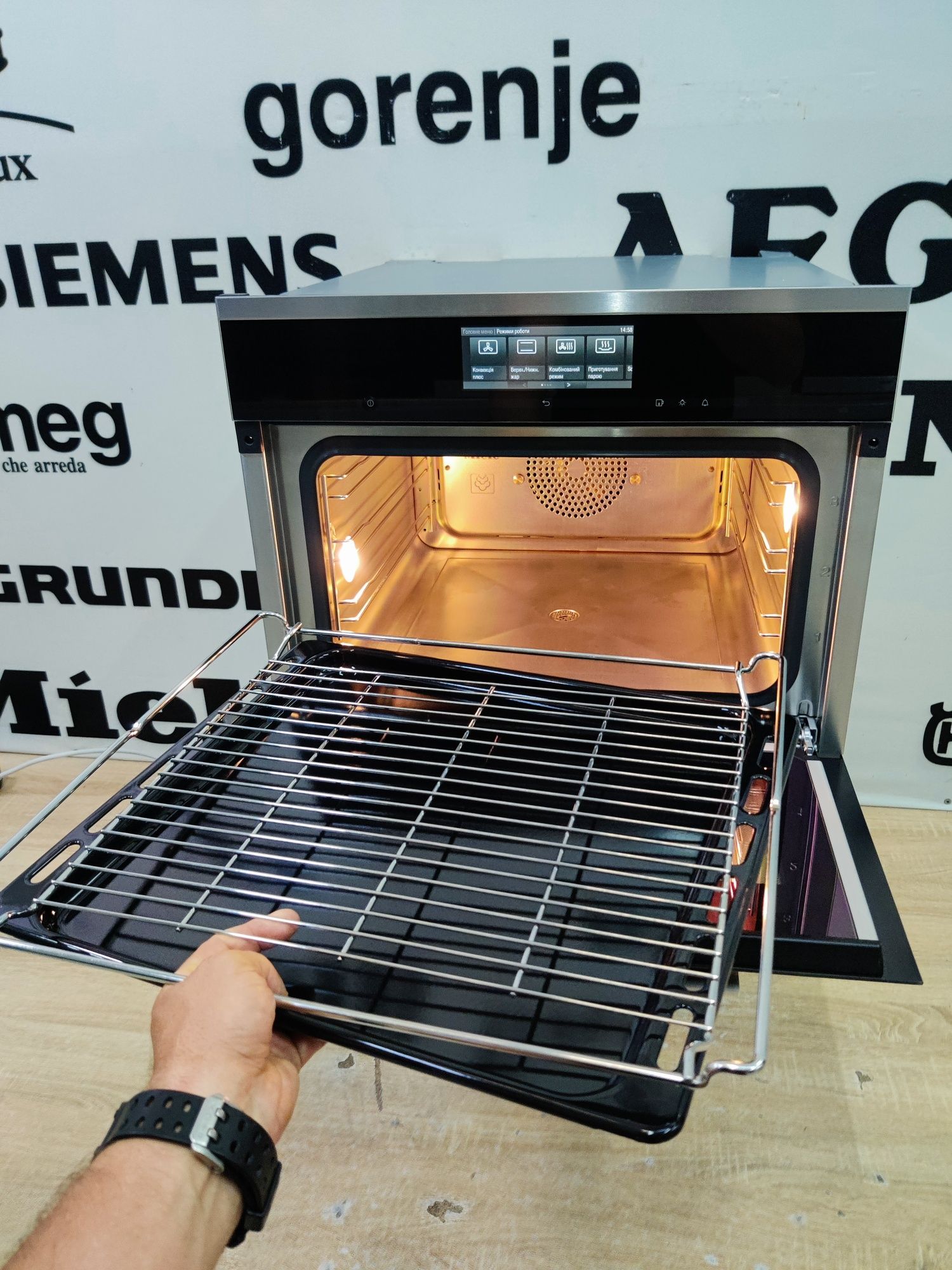 ТОП. Встраиваемая Духовка+Пароварка 2в1 Miele™ DGC 6800. GERMANY