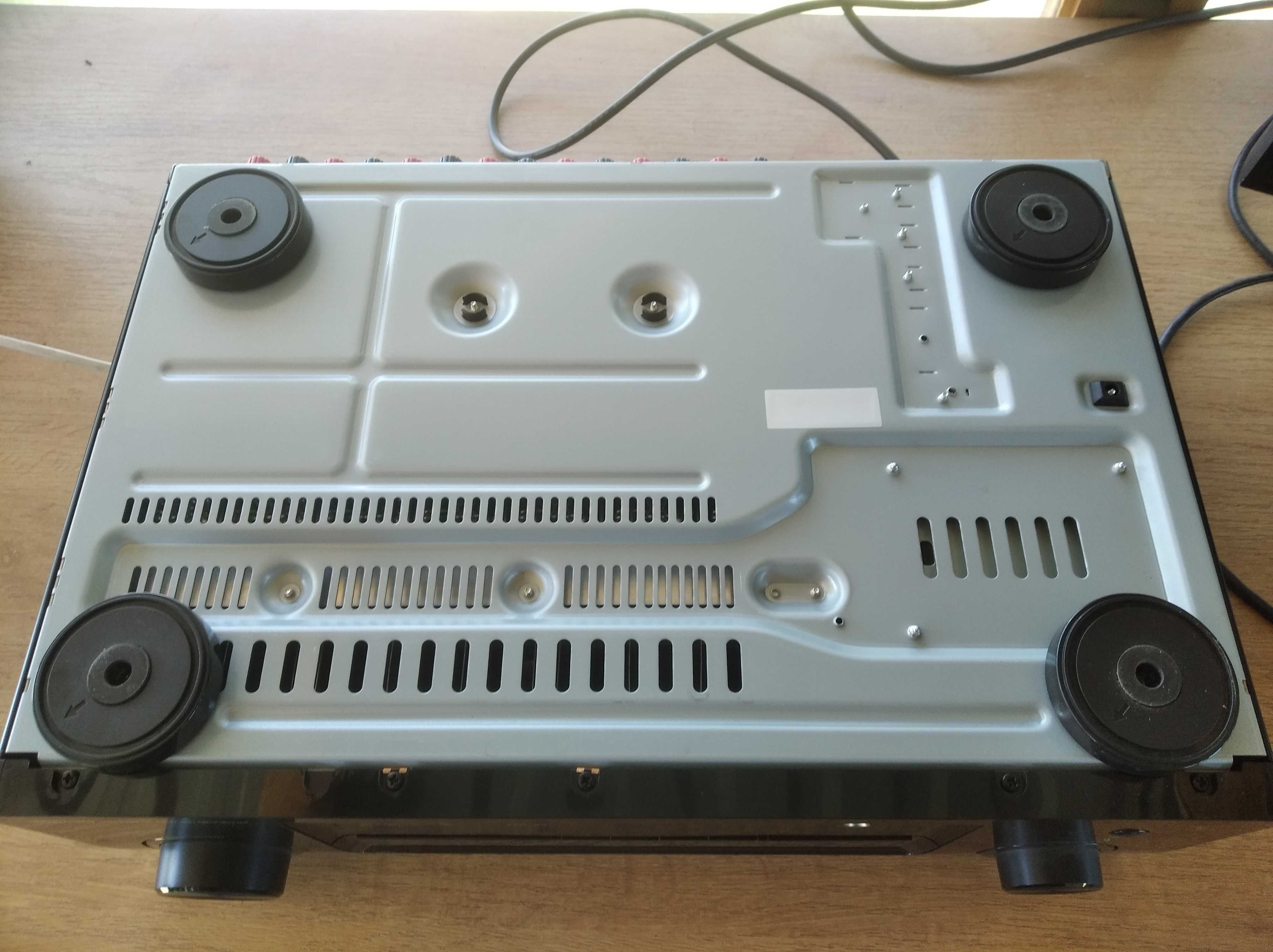 Amplituner Denon AVR X 1400H
