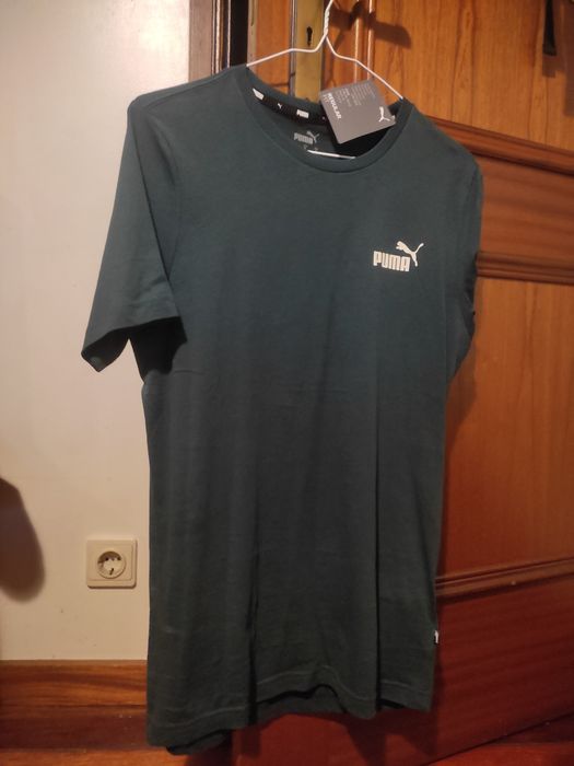 Conjunto de  T-shirts Puma Adidas Bordeaux Verde escuro e preta