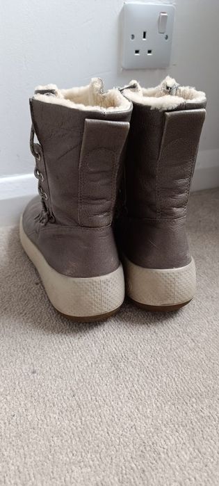 Зимові жіночі чоботи ECCO, 40 р.