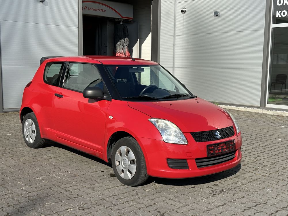 Suzuki Swift 1.3 b