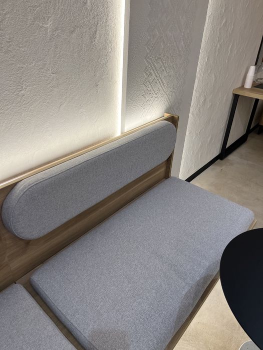 Авторський Диван дизайнерський з підсвіткою з кухонний або передпокій