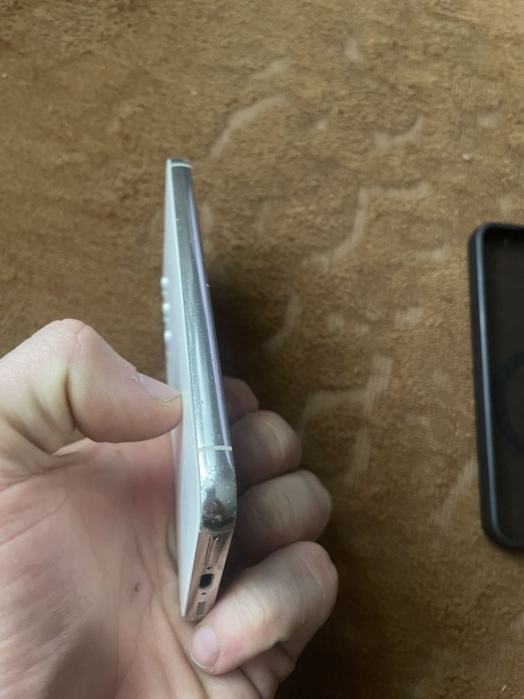 Samsung Galaxy s23 8/256 biały