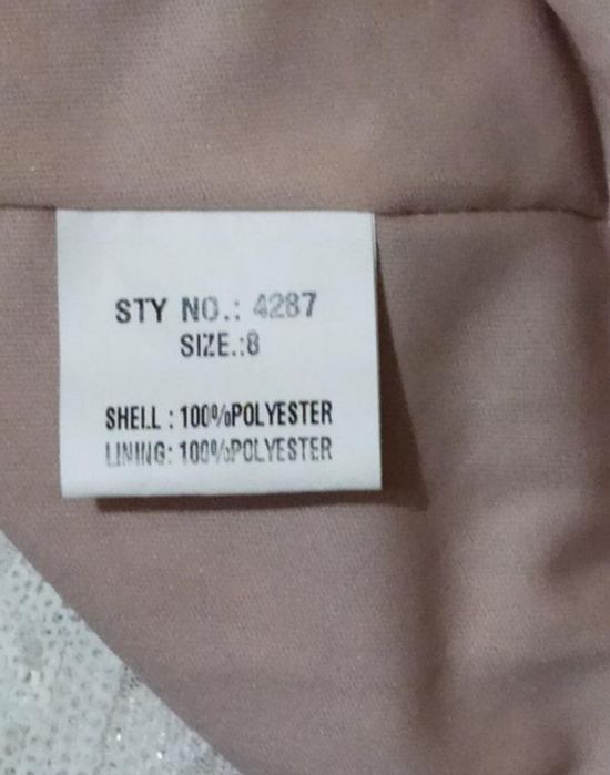 Блискуча ажурна сукня в паєтки