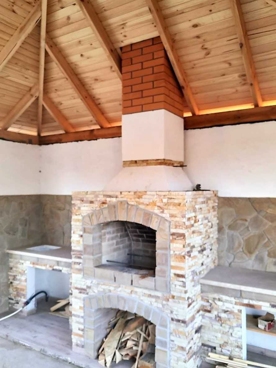 Churrasqueira, forno de pizza, fogão a lenha - construção manual