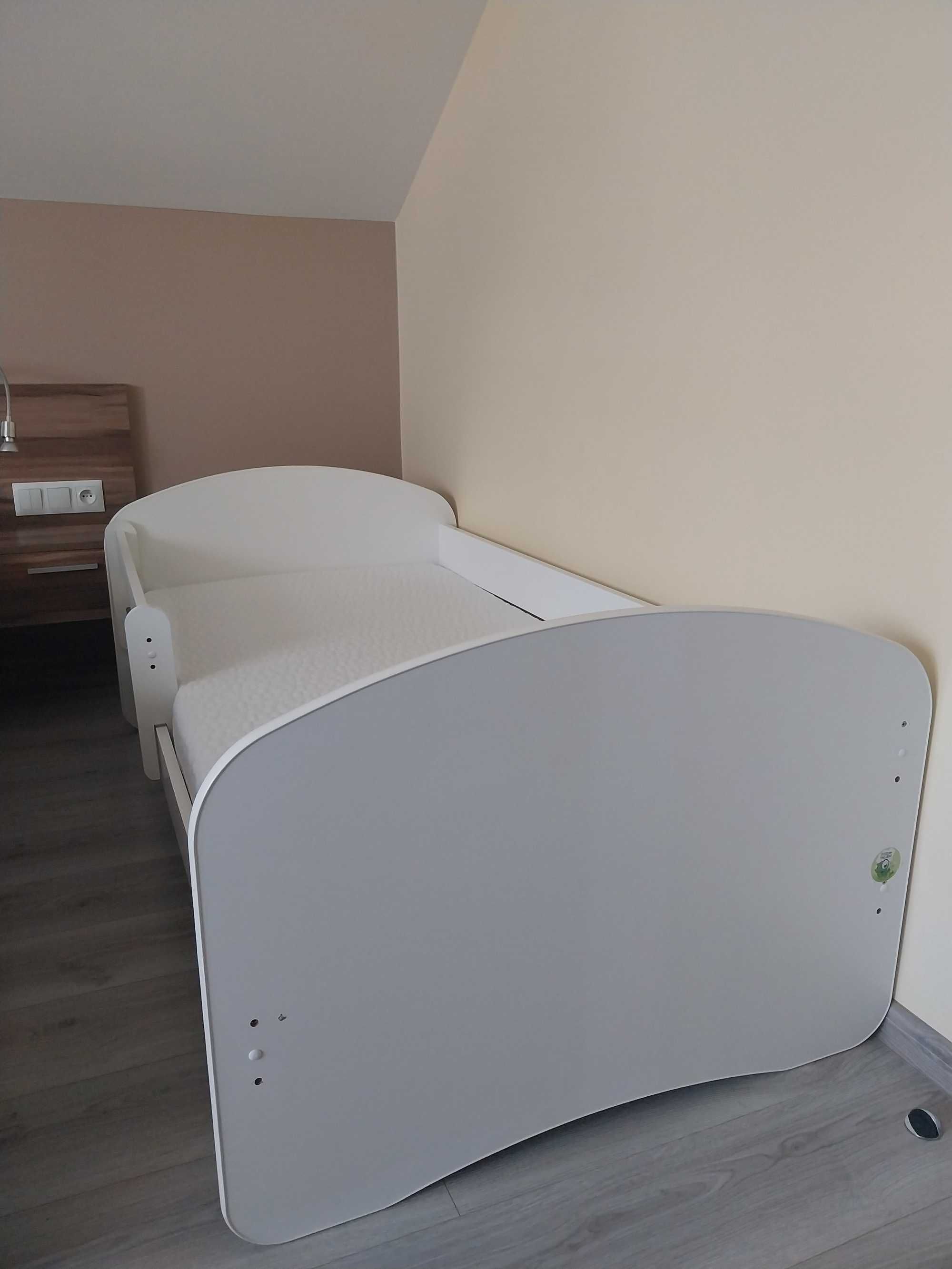 Łóżko dziecięce 80x160 z szufladą, z materacem