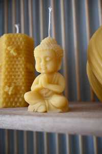 Mała świeca z wosku pszczelego Budda