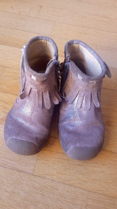 Botas de menina 23 e 24