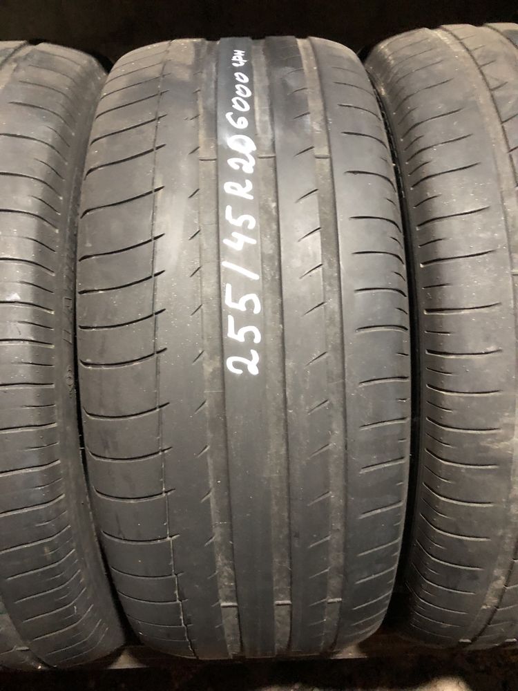 Продам резину Michelin 255/45 R20 4шт