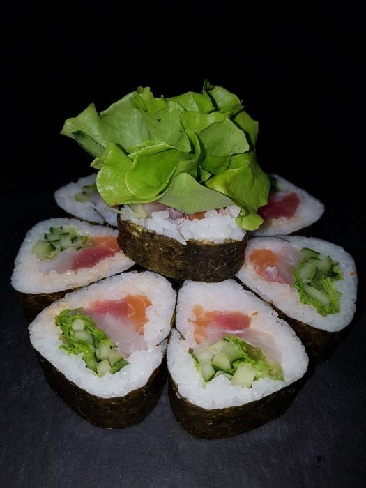 Відкриття Суші-Бару, Суші-Шеф,розробка меню