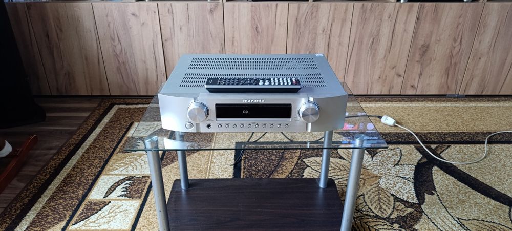 Wzmacniacz amplituner stereo Marantz SR5023 z oryginalnym pilotem