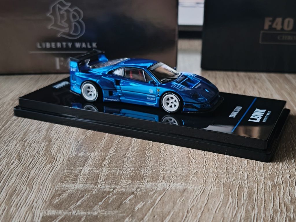 Inno 64 Ferrari F40 LBWK Chrome Black Liberty Walk Chase