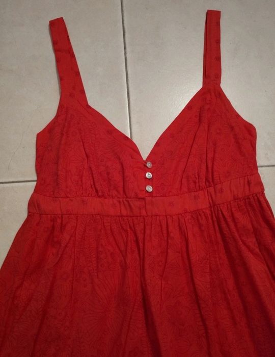 Vestido Vermelho Stradivarius