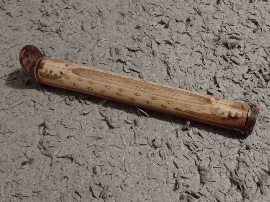 Bambusowy stojak na kadzidełka