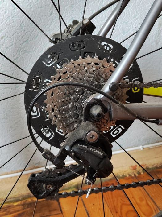 Canyon RoadLite рама L Shimano 105 Tiagra Schwalbe Mavic