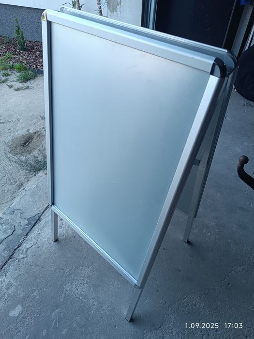 Stojak reklamowy Potykacz ALU wysoki dwustronny