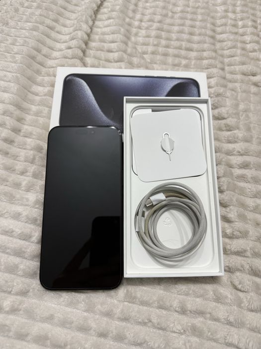 iPhone 15 Pro Max 256GB Blue Titanio