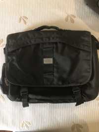 Mala para portatil Camel Active em cordura preto