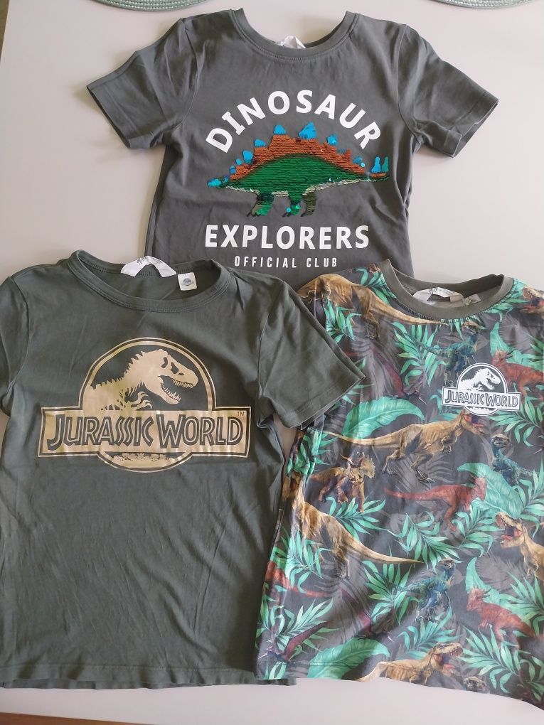 Trzy t-shirty H&M Jurassic Park 122/128.