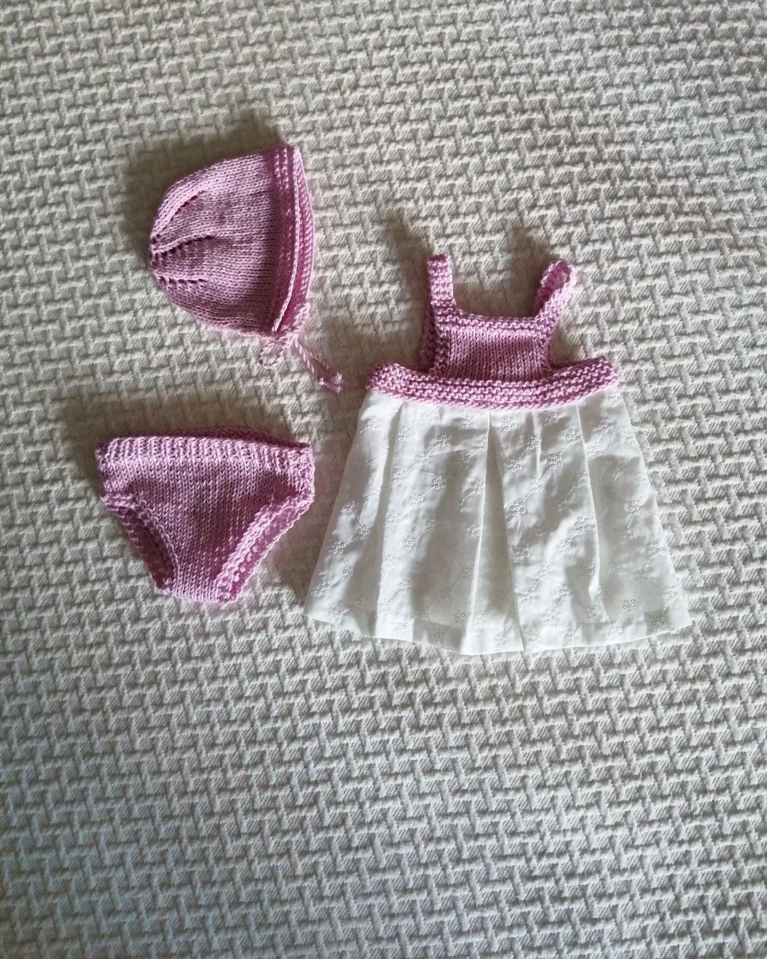 Conjunto de roupa de boneca com 3 peças