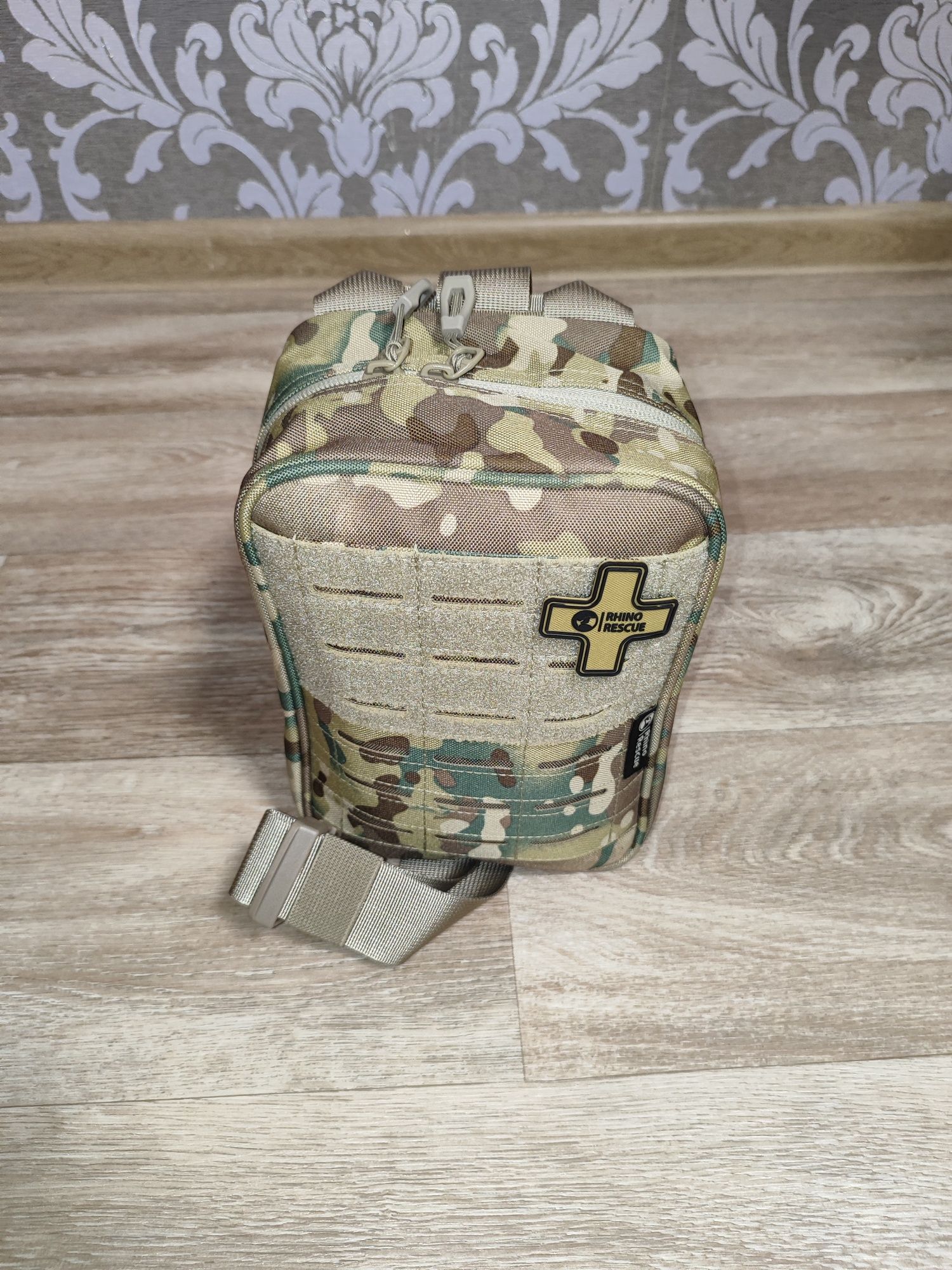 Тактична аптечка швидкоскидна Rhino Rescue Pro