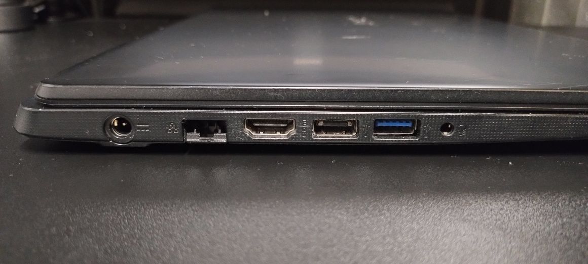 Laptop Acer Aspire 3