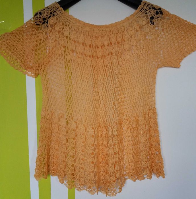 L(44/46) Bluzka o linii A zrobiona na szydełku