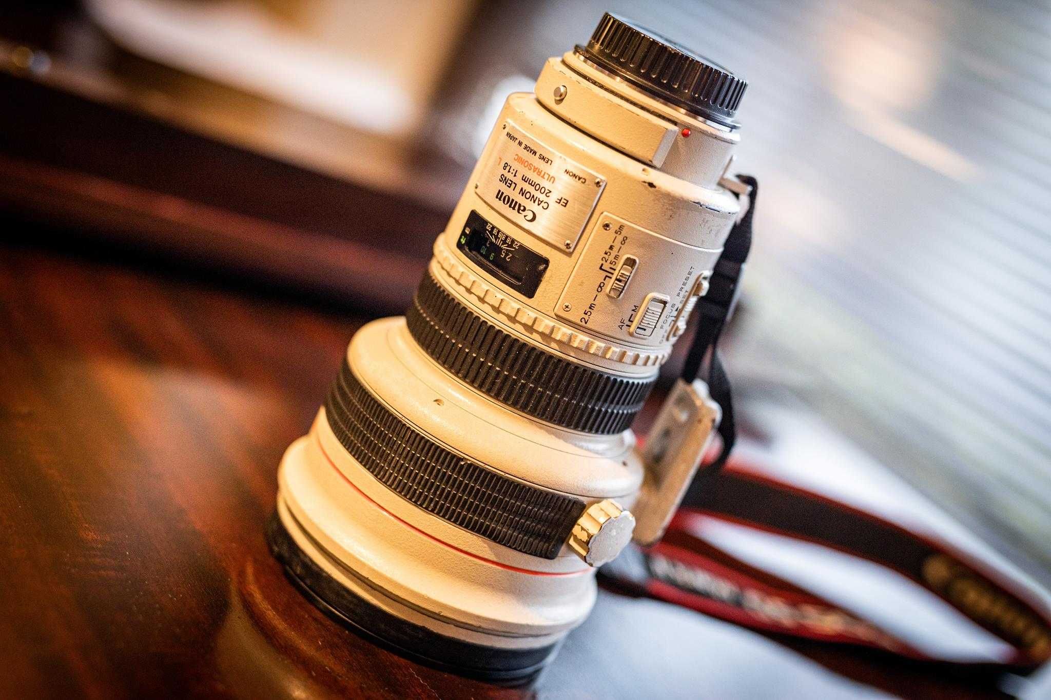 Obiektyw Canon L EF 200 mm f/1.8 Oko Saurona najlepszy na świecie