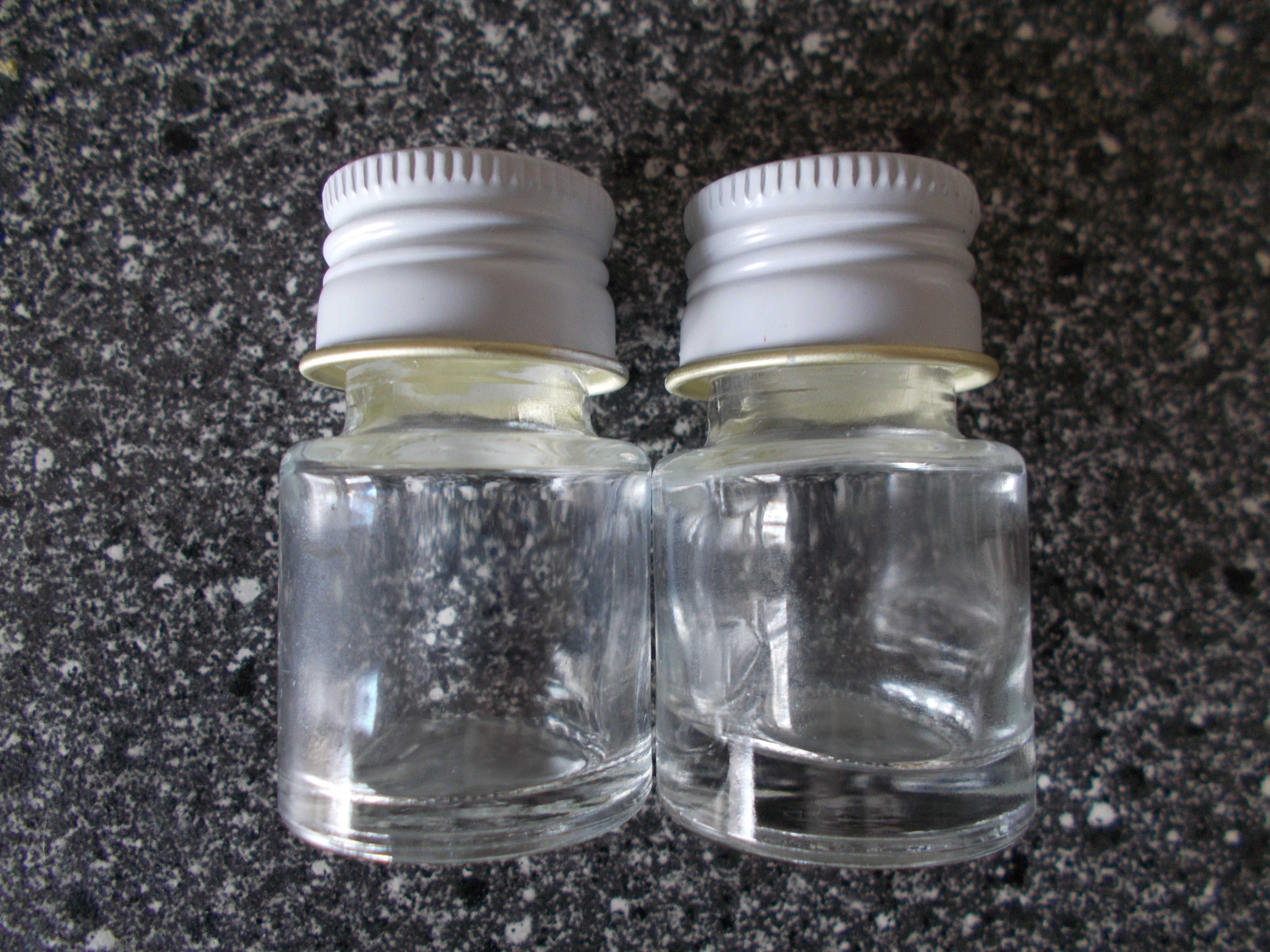 Szklane słoiczki słoik z metalową nakrętką 10 ml
