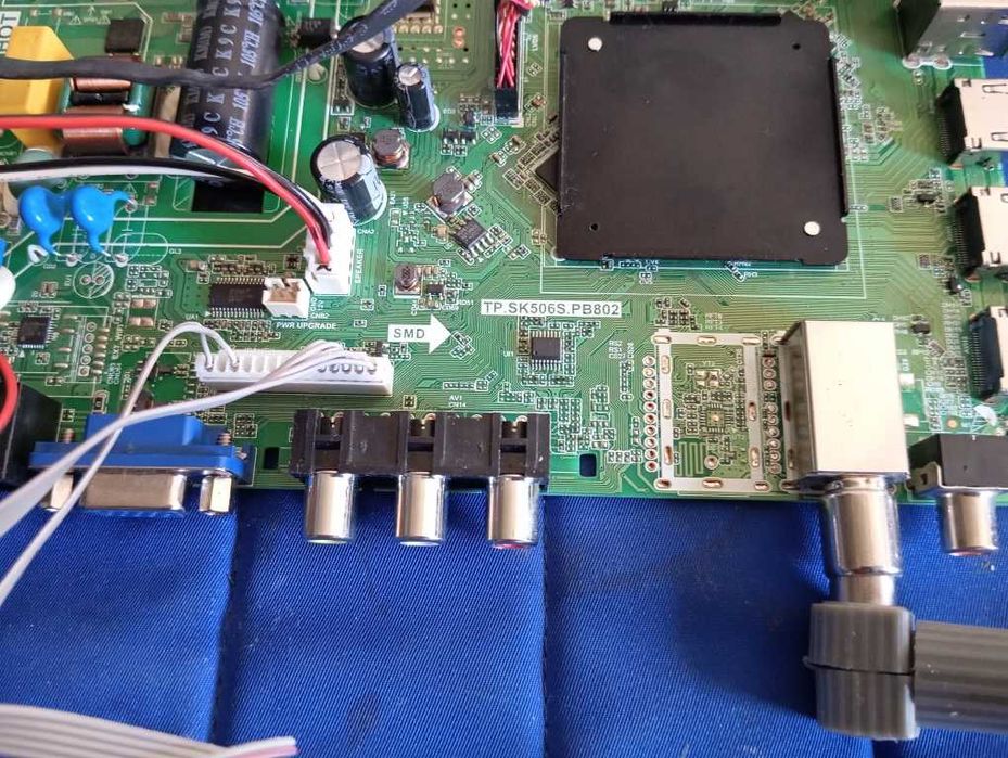 TP.SK506S.PB802  IP_LE32_495523 Silver Main Board
