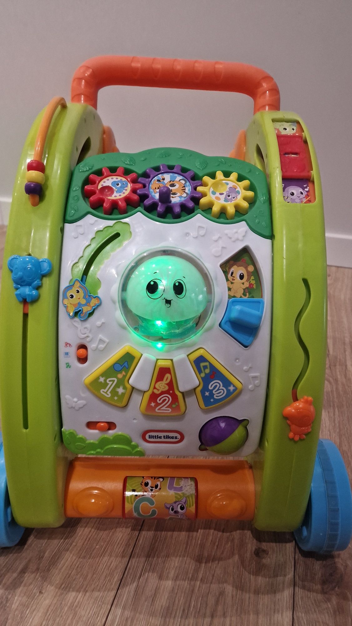 Chodzik pchacz little tikes