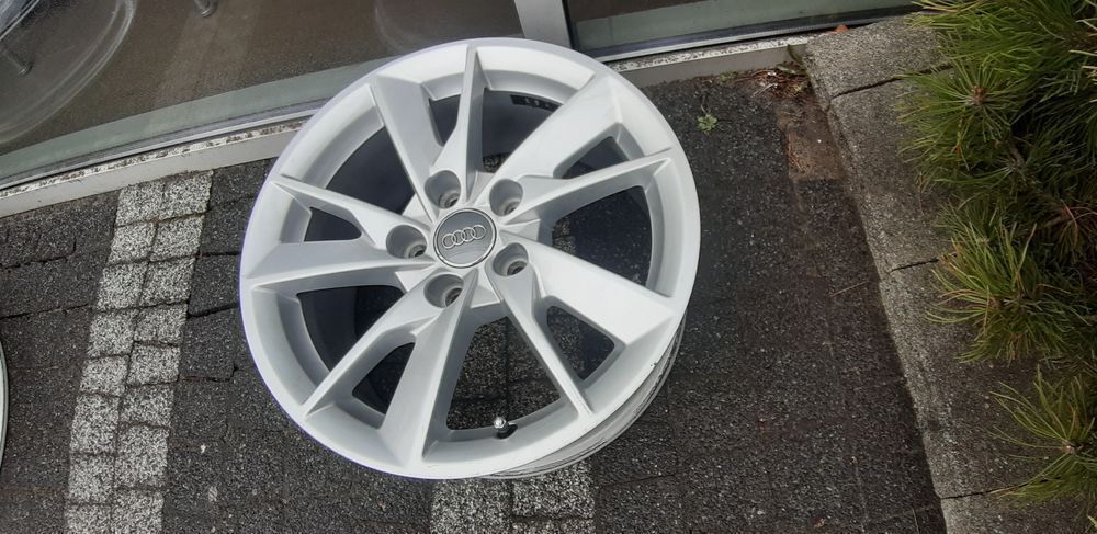 Audi A4 B9, A5 A7 A6 VW Tiguan Sharan ORYGINAŁ 16" Passat Seat Skoda.