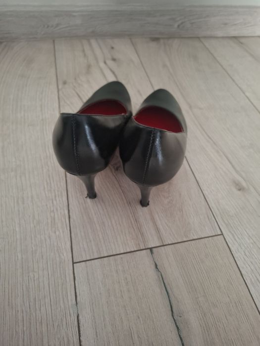 Buty damskie szpilki