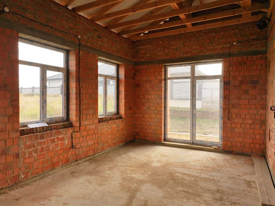 Продам будинок 180м2 на 8 сотках в Рівному, Район Спектруму (Райський)