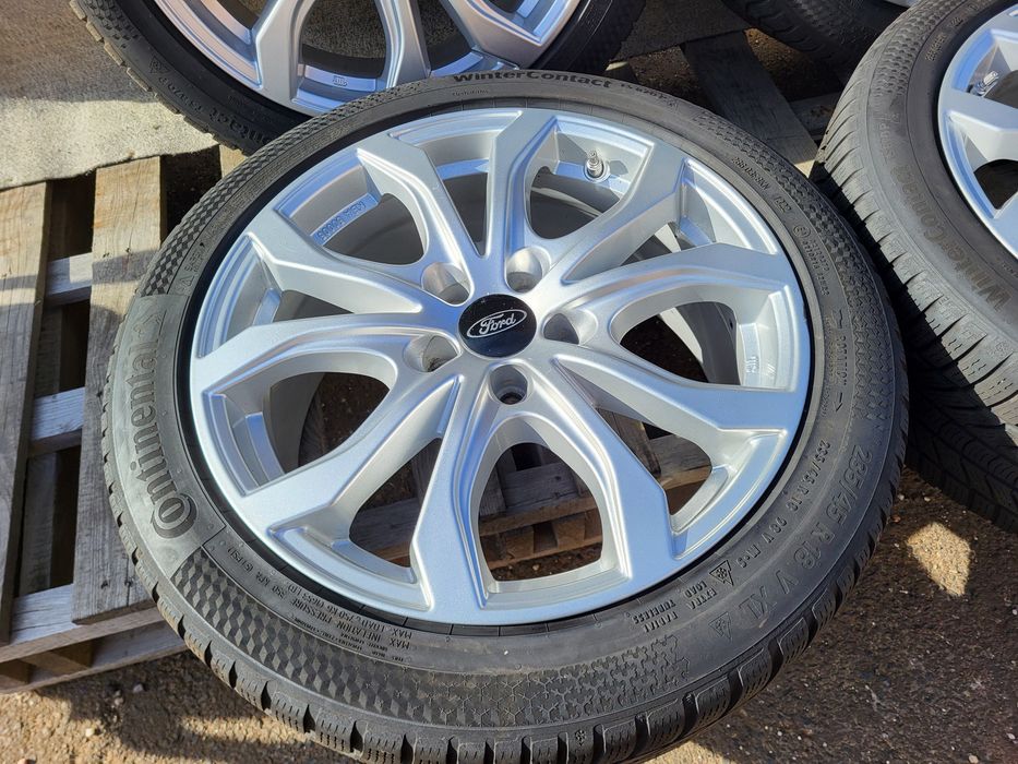 [K320] Koła zimowe 18 Cali 5x108 Continental 235/45/18 Ford 22r
