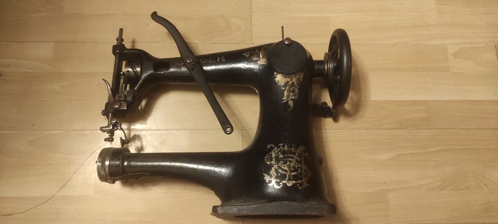 Stara maszyna Szewska Singer