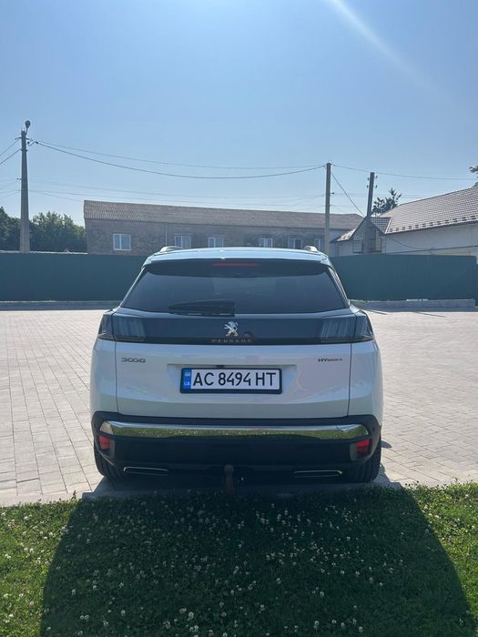Peugeot 3008 Hybrid4  (повний привід 300 к.с.)