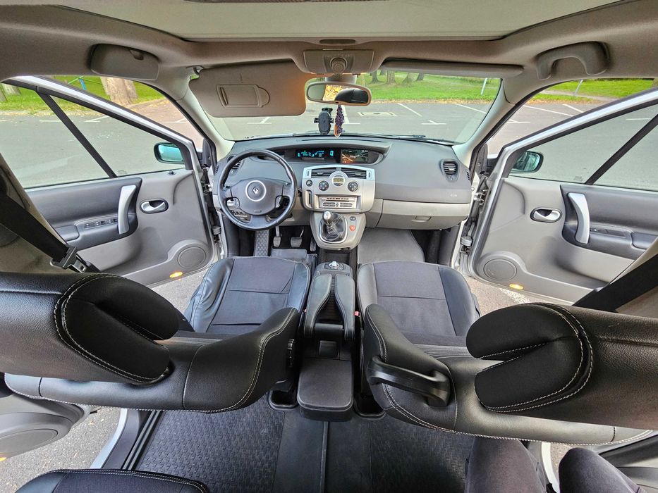 Renault Grand Scenic II- POLECAM