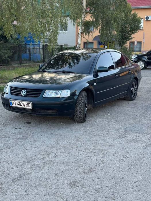 Продається хороша машина ) пасат б5